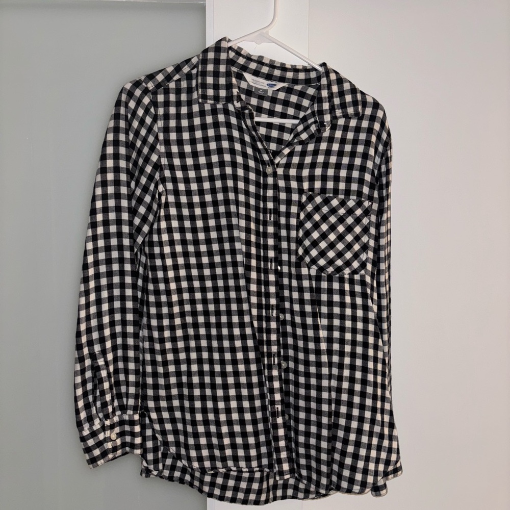 Old Navy Black and White Plaid Shirt